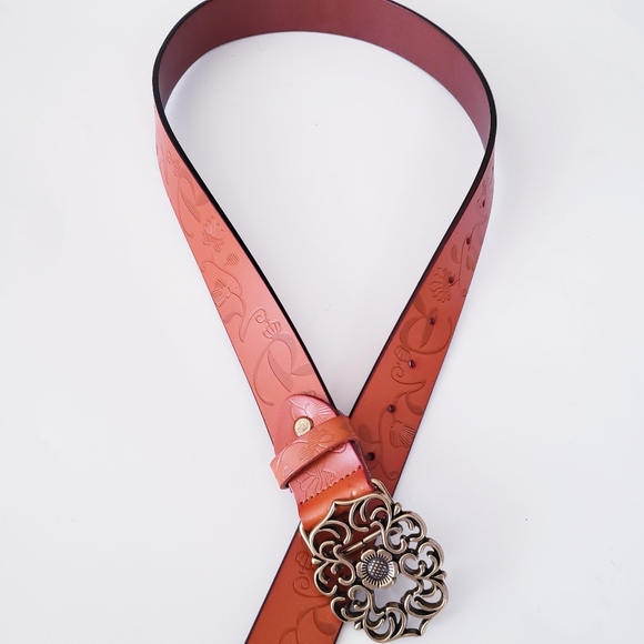 Tan Leather Belt with Brass Buckle - Picture 3 of 16